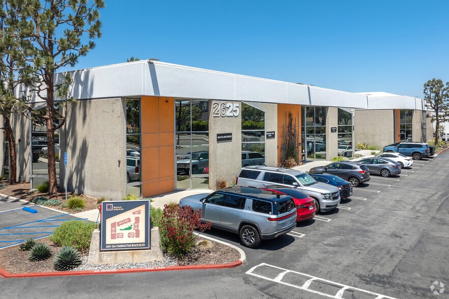 More Photos Of 2609-2627 Manhattan Beach Blvd, Redondo Beach Unknown For Lease
