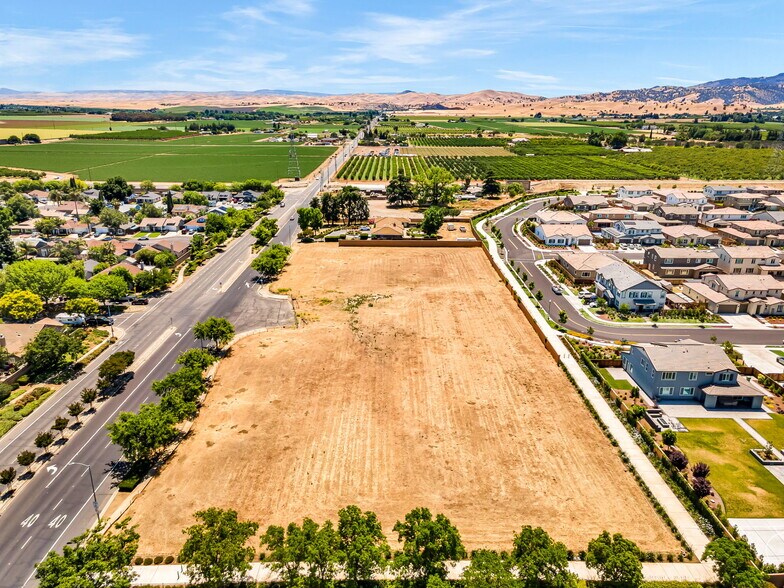 More Photos Of Walnut Blvd, Brentwood Land For Sale