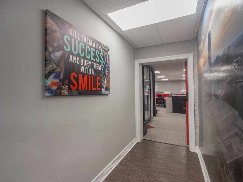 More Photos Of 6001 Nw Expressway, Oklahoma City Office For Sale