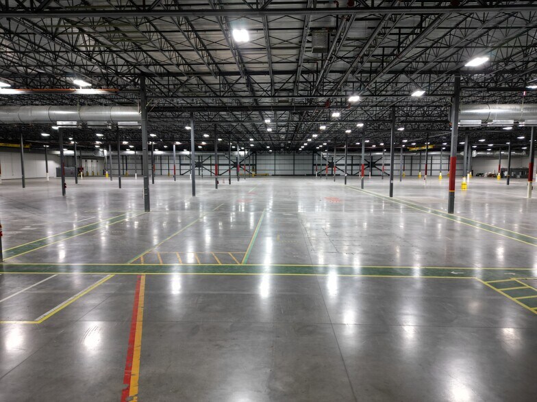 More Photos Of 52960 W Lane Rd, Scappoose Manufacturing For Sale