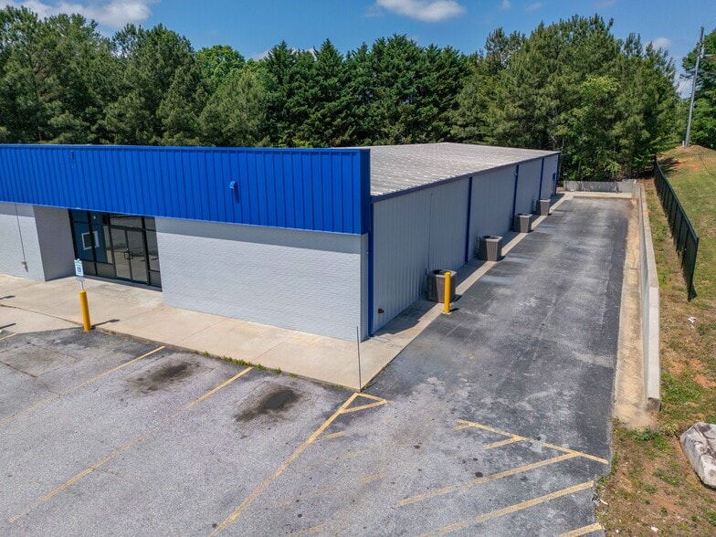 More Photos Of 155 S Grant St, Alto Freestanding For Sale