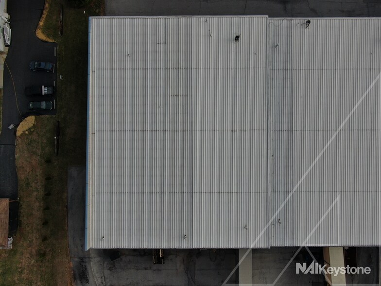 More Photos Of 1114-1124 Commons Blvd, Reading Flex For Sale