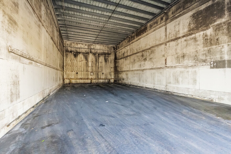 More Photos Of 2600 45th St, Vero Beach Food Processing For Sale