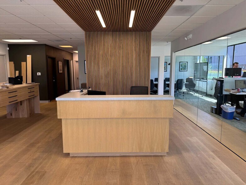 More Photos Of 14350 SE Industrial Way, Clackamas Distribution For Lease