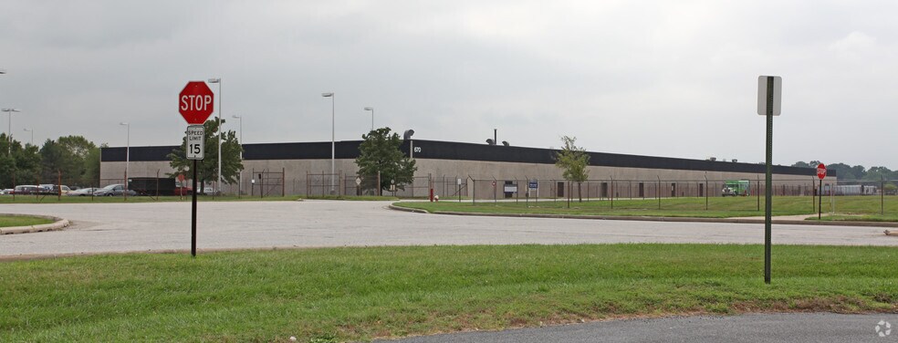 More Photos Of 670 Chesapeake Park Plz, Middle River Warehouse For Lease
