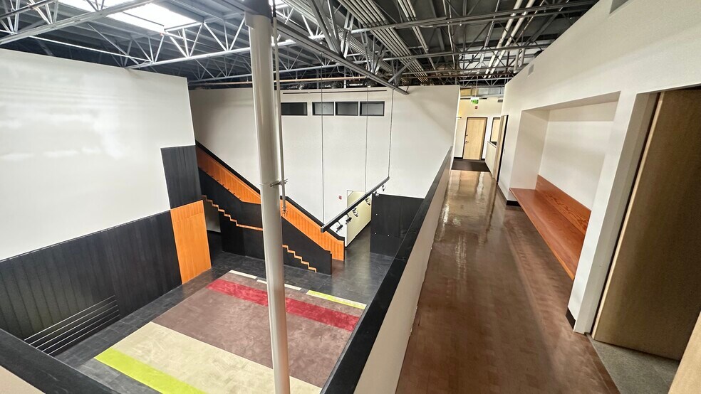 More Photos Of 43455 Business Park Dr, Temecula Research And Development For Lease