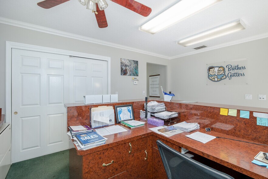 More Photos Of 6151 Springer Dr, Port Richey Warehouse For Sale