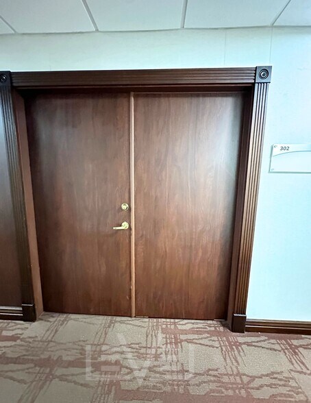 More Photos Of 2455 E Sunrise Blvd, Fort Lauderdale Loft Creative Space For Sale