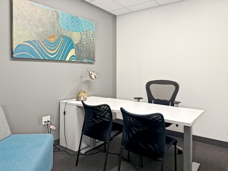 More Photos Of 2447 Pacific Coast Hwy, Hermosa Beach Coworking Space