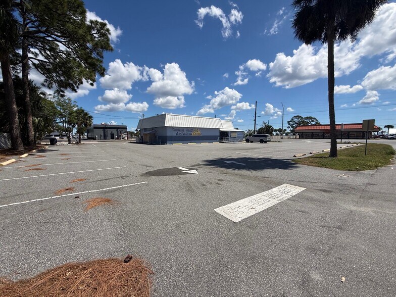 More Photos Of 2916 S Washington Ave, Titusville Freestanding For Sale