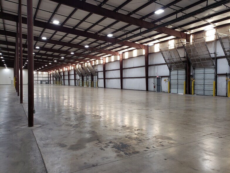 More Photos Of 3600 Formosa Ave, McAllen Distribution For Lease