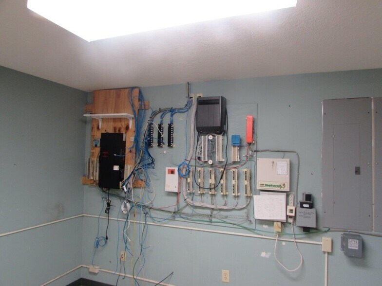 More Photos Of 2709 W 13th St, Joplin Medical For Sale