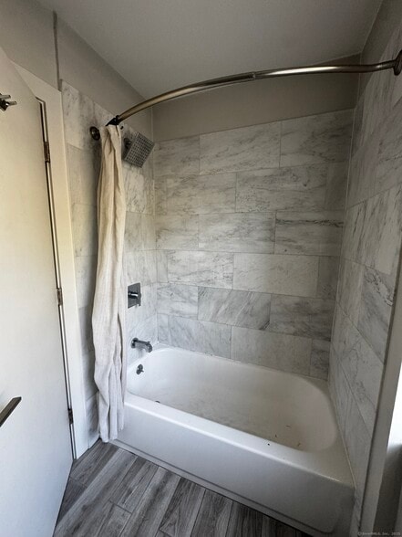 More Photos Of 1435 State St, New Haven Apartments For Sale