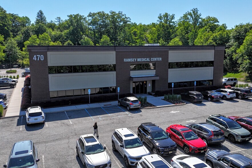 More Photos Of 470 Franklin Tpke, Ramsey Medical For Lease