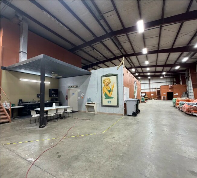 More Photos Of 2001 Industrial Way, San Benito Warehouse For Lease