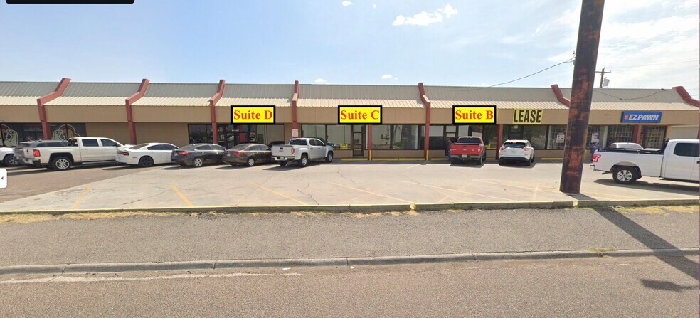 More Photos Of 107 E Grant St, Roma General Retail For Lease