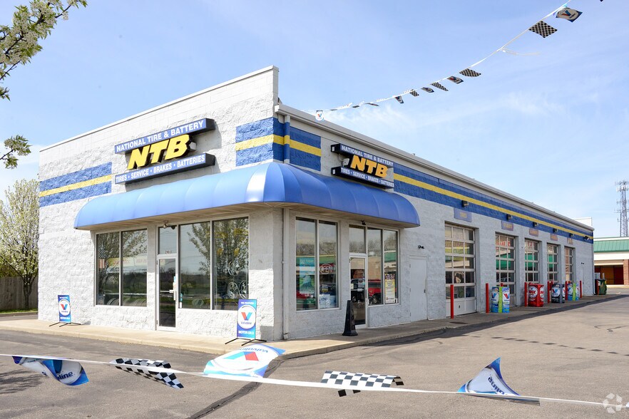 More Photos Of 2901 Harshman Rd, Dayton Auto Repair For Lease