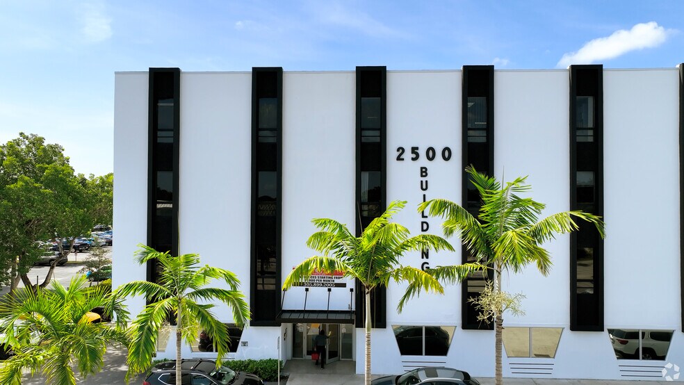 Primary Photo Of 2500 Hollywood Blvd, Hollywood Office For Lease