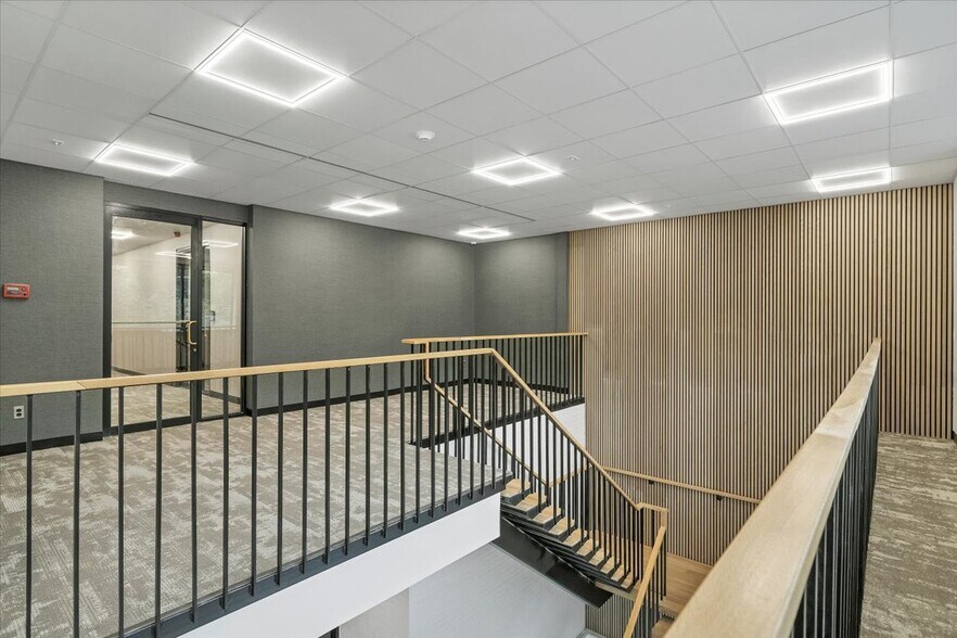 More Photos Of 180 Summit Ave, Montvale Medical For Lease