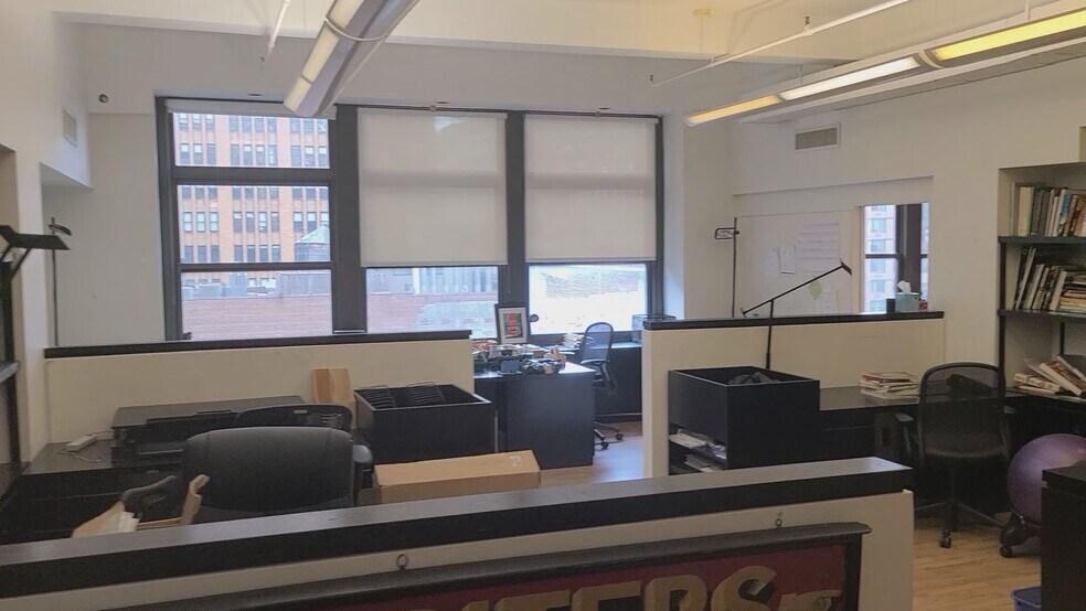 More Photos Of 305 Seventh Ave, New York Office For Lease