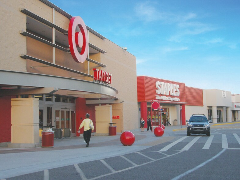 Primary Photo Of 4291 Tamiami Trl S, Venice Unknown For Lease