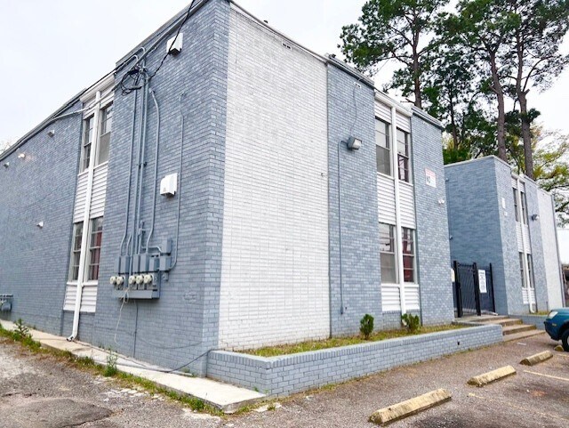 More Photos Of 1283 E Raines Rd, Memphis Apartments For Sale