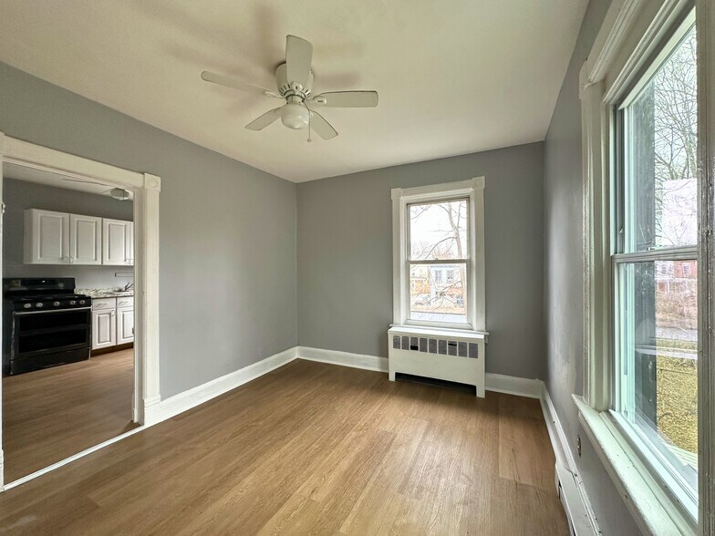 More Photos Of 72 1/2 Henry Ave, Newburgh Apartments For Sale