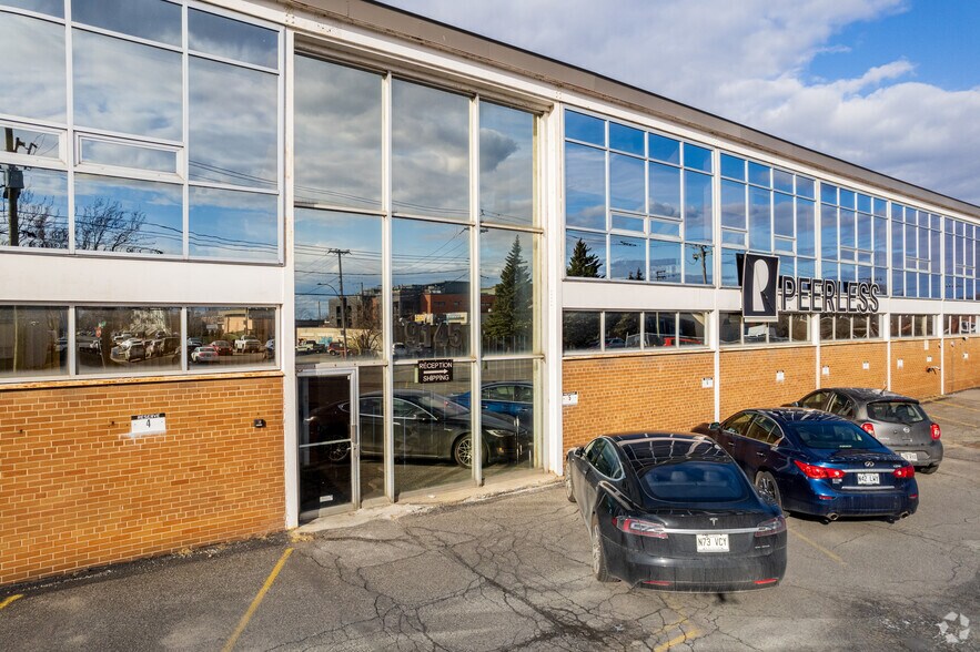More Photos Of 9145 Rue Boivin, Montréal Light Manufacturing For Lease