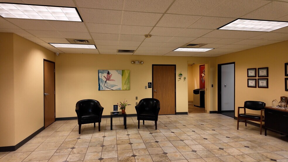 More Photos Of 600 Corporation Dr, Aliquippa Distribution For Sale