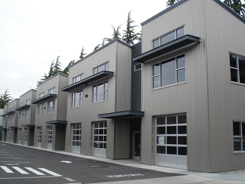 Primary Photo Of 920 S Holgate St, Seattle Light Manufacturing For Sale