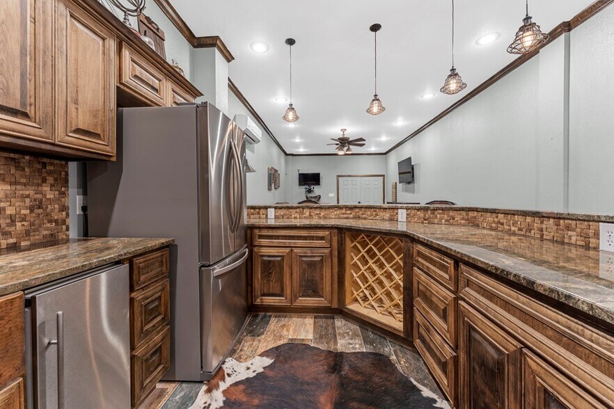More Photos Of 6505 Faudree rd, Odessa Industrial For Sale