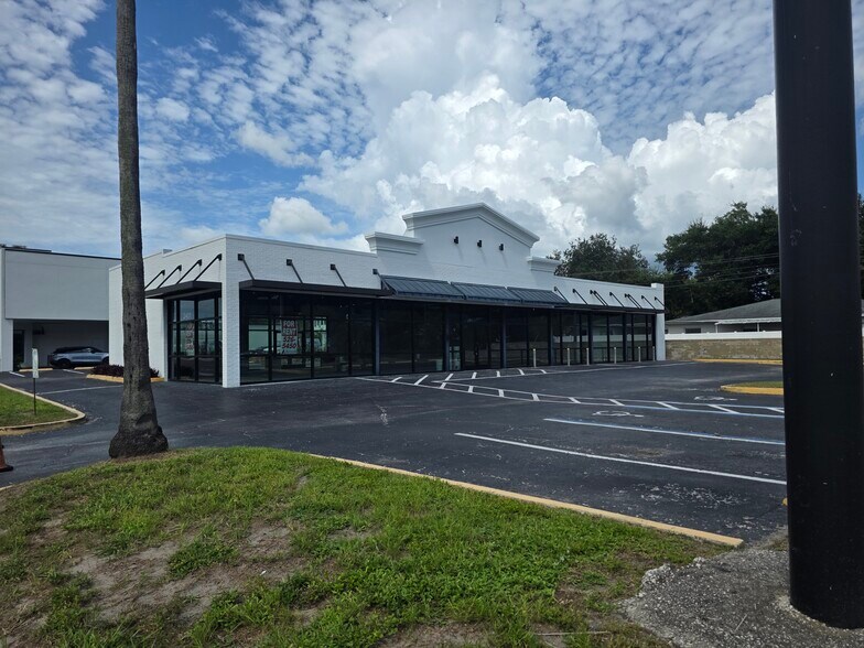 More Photos Of 2401 Dr Martin Luther King Jr St N, Saint Petersburg Freestanding For Lease