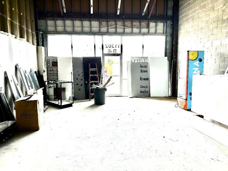 More Photos Of 11302 Space Center, Houston General Retail For Sale