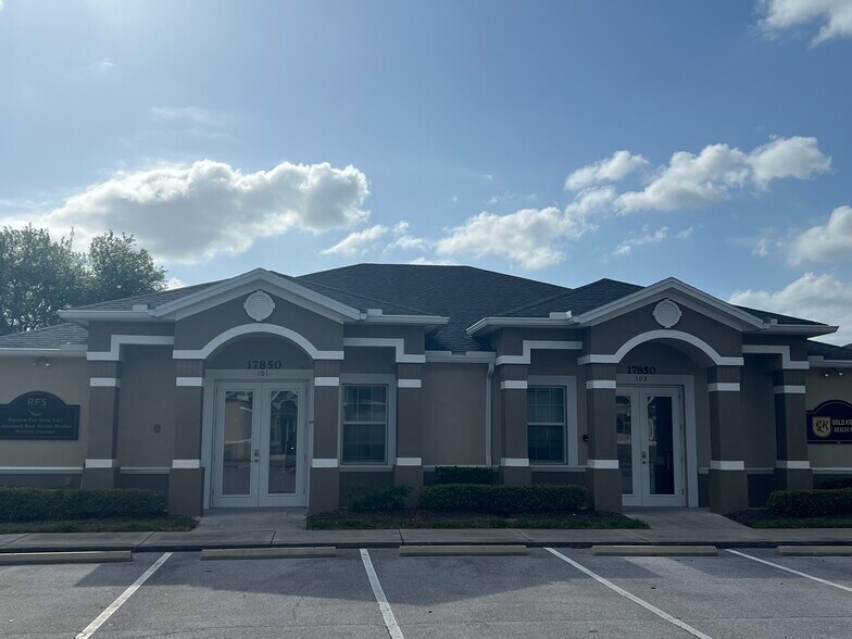 More Photos Of 17850 Hunting Bow Cir, Lutz Office For Lease