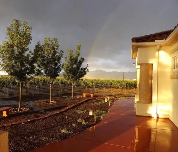 More Photos Of 6927 E Brooks Blvd, Kingman Winery Vineyard For Sale
