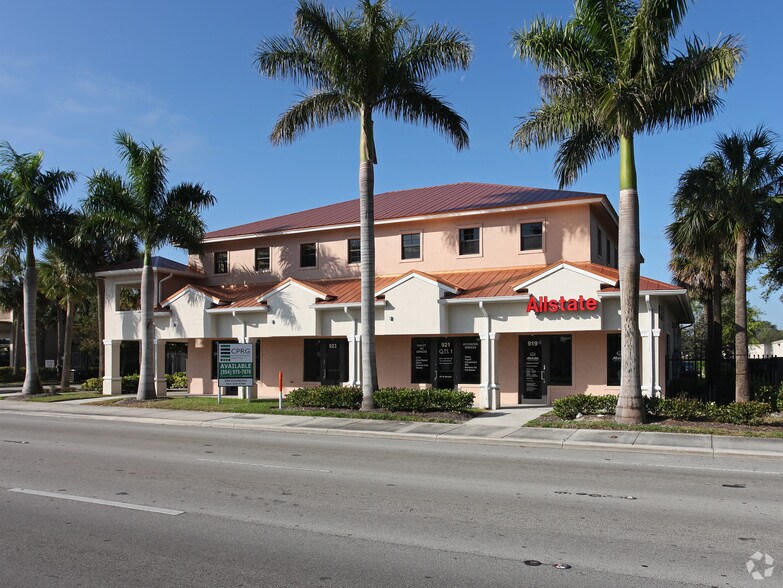 Primary Photo Of 919-927 S State Road 7, Plantation Medical For Lease