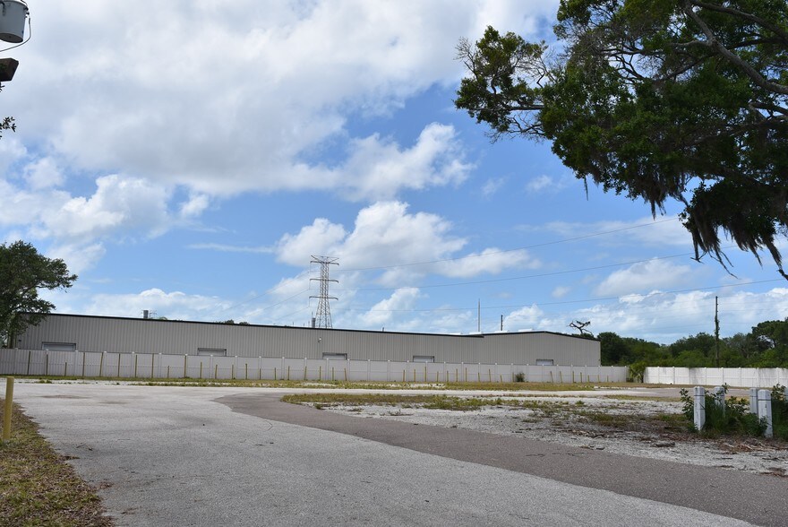 More Photos Of 2055 34th Way, Largo Warehouse For Sale