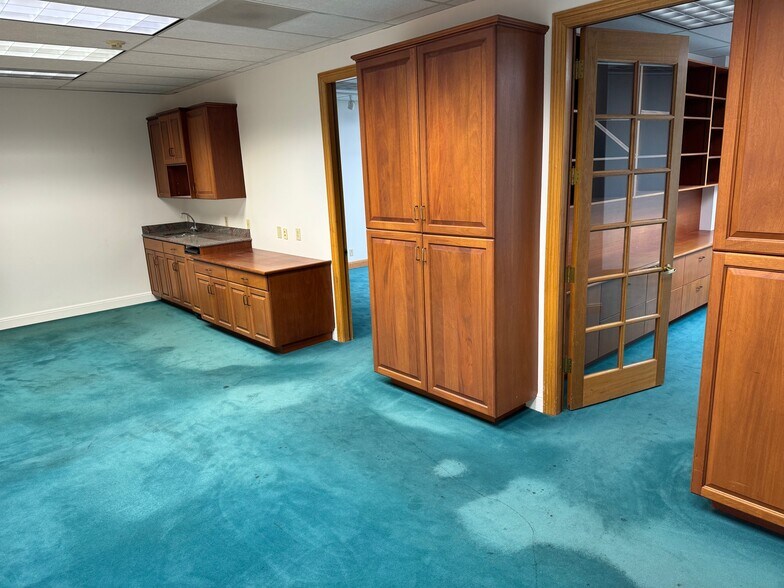 Primary Photo Of 430 Cambridge Ave, Palo Alto Office For Lease