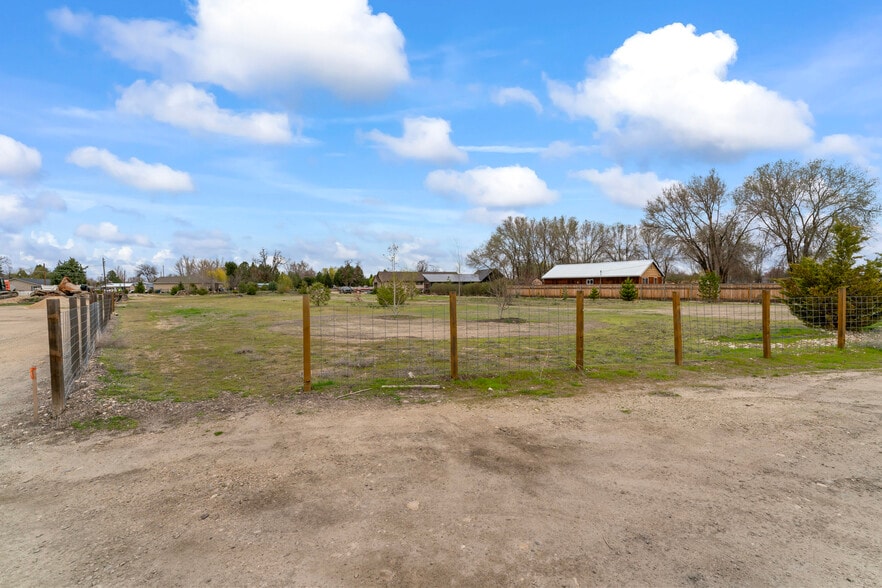 More Photos Of TBD Dewey Ave, Middleton Land For Sale