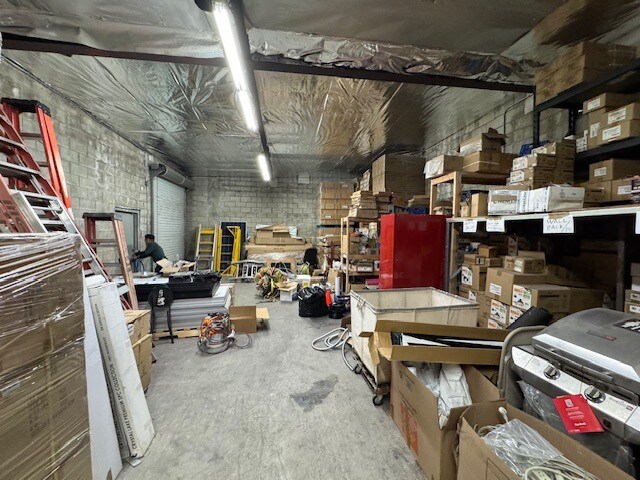 More Photos Of 1451-1453 Malvern Ave, Los Angeles Warehouse For Sale