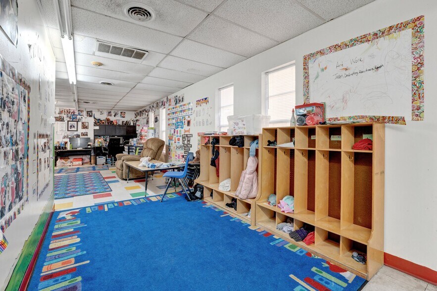 More Photos Of 4826 Cromwell Ave, Memphis Daycare Center For Sale