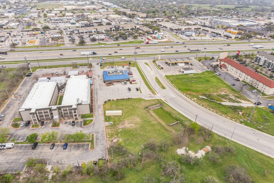 More Photos Of 350 Chisholm Pkwy, Round Rock Land For Sale