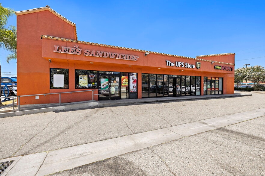 More Photos Of 13528-13542 Lakewood Blvd, Bellflower Freestanding For Sale