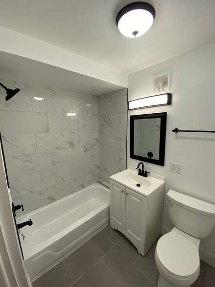 More Photos Of 2203 S Ridgeway Ave, Chicago Apartments For Sale