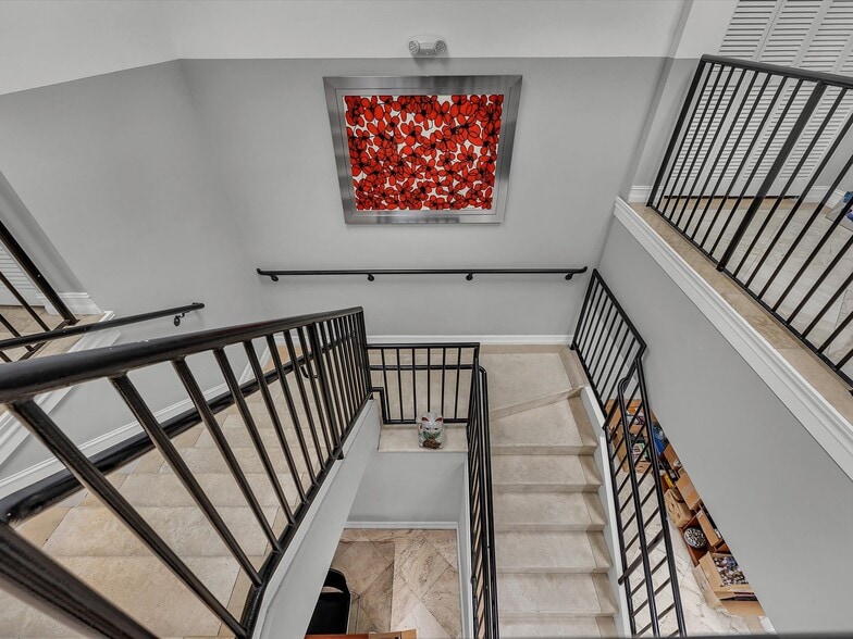 More Photos Of 8299 NW 30th Ter, Doral Warehouse For Lease