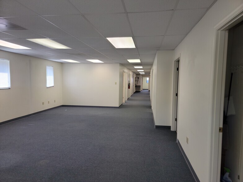 More Photos Of 694 Beverly Pike, Elkins Office For Lease