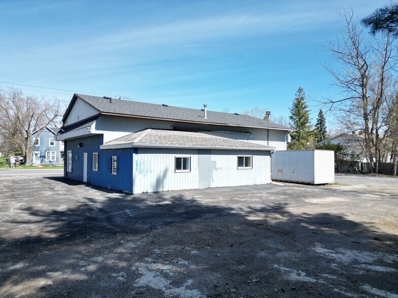 More Photos Of 80 Townline Rd W, Carleton Place General Retail For Sale