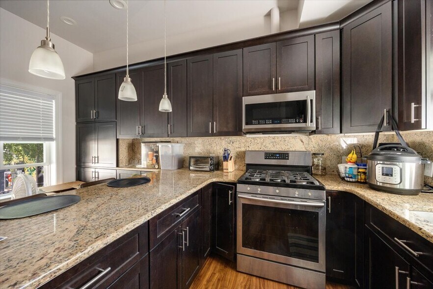 More Photos Of 806 Haddon Ave, Collingswood Storefront Retail Residential For Sale