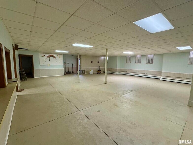 More Photos Of 170 W Hurst St, Bushnell Religious Facility For Sale