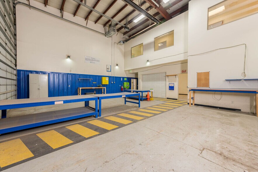 More Photos Of 2948 I-70 Business Loop, Grand Junction Warehouse For Lease